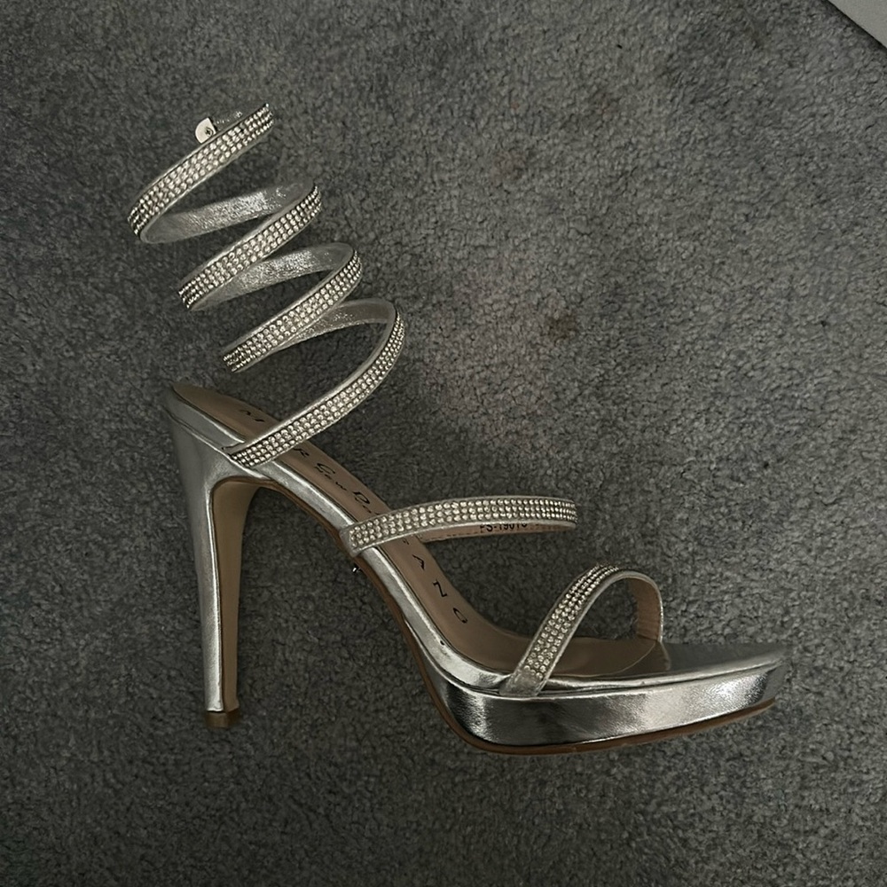 Marc Defang Heels
